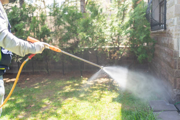 Best Commercial Pest Control Services  in Frontenac, MO